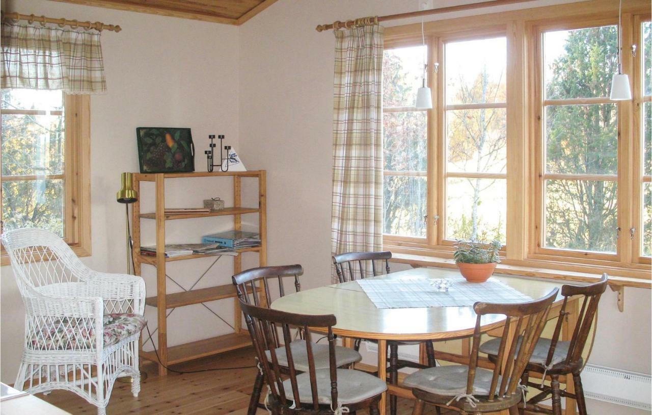 Gorgeous Home In Silverdalen With Kitchen Bagian luar foto